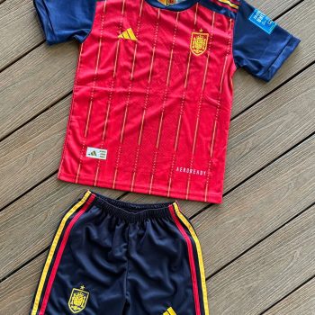 conjunto infantil españa